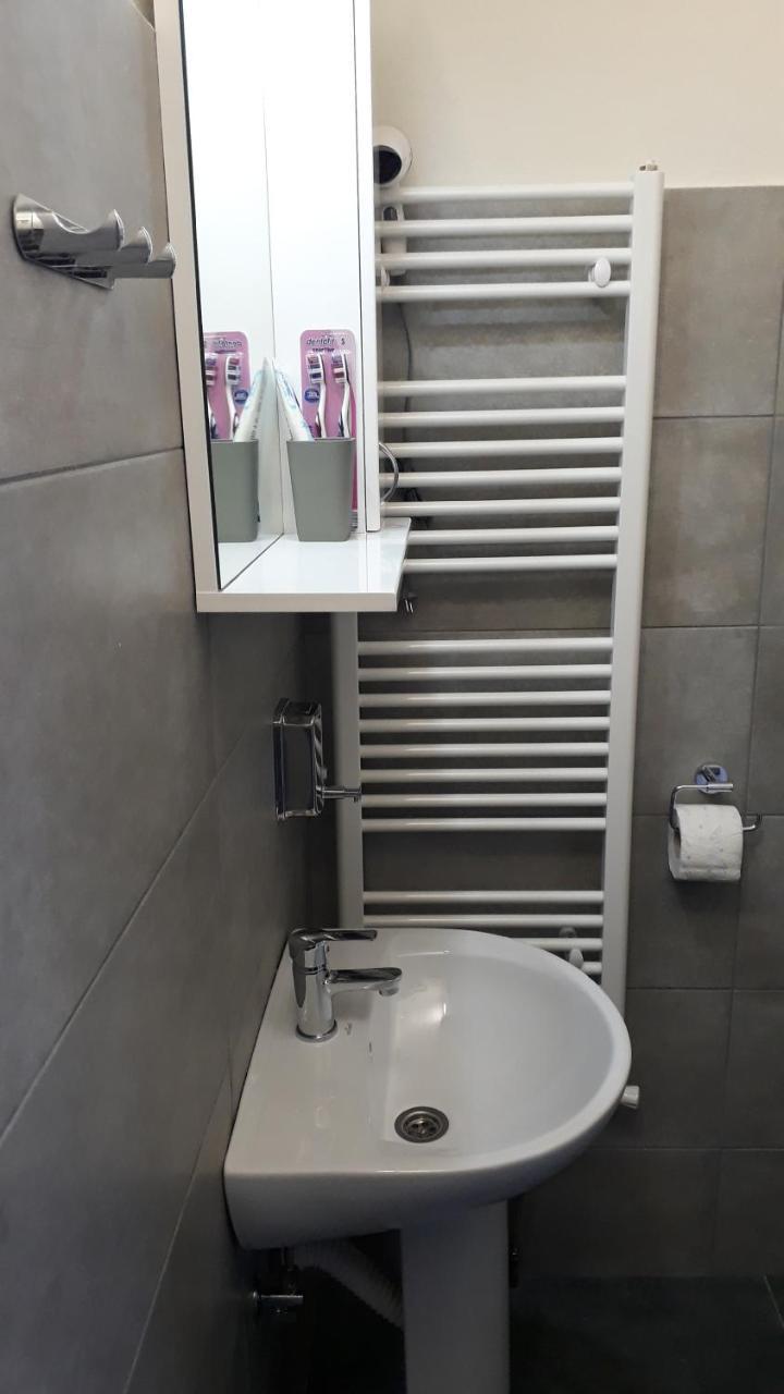 Apartments Pandora Ягодина Екстериор снимка