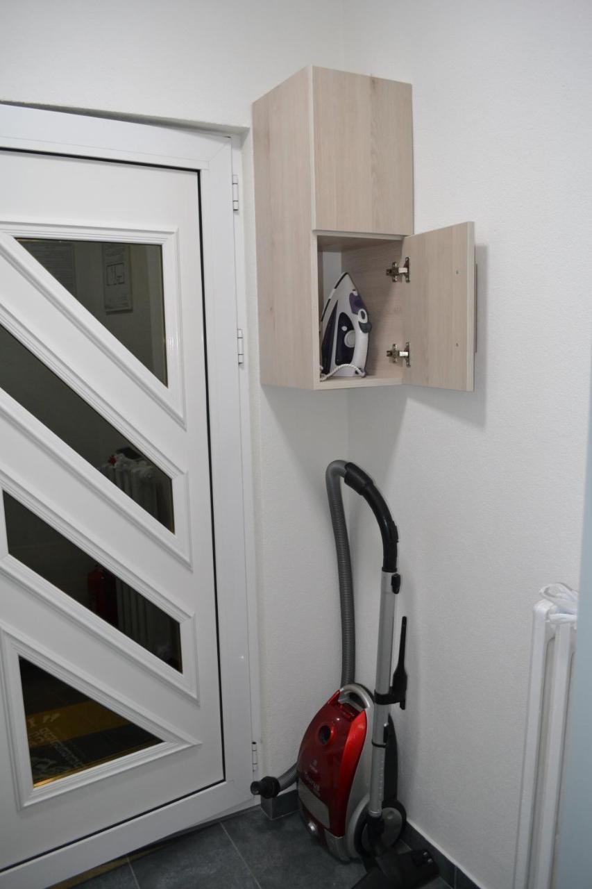 Apartments Pandora Ягодина Екстериор снимка