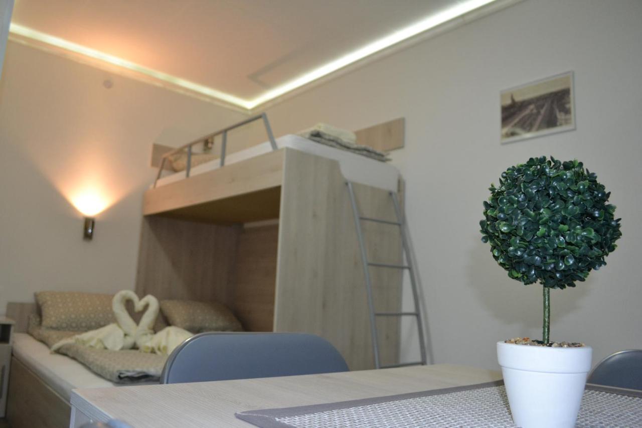Apartments Pandora Ягодина Екстериор снимка